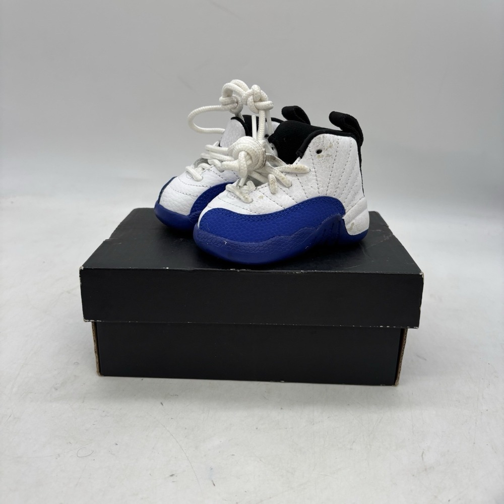 Jordan 12 Retro 850000-140 White Blue Mid Top Athletic Sneakers Child Size 2C